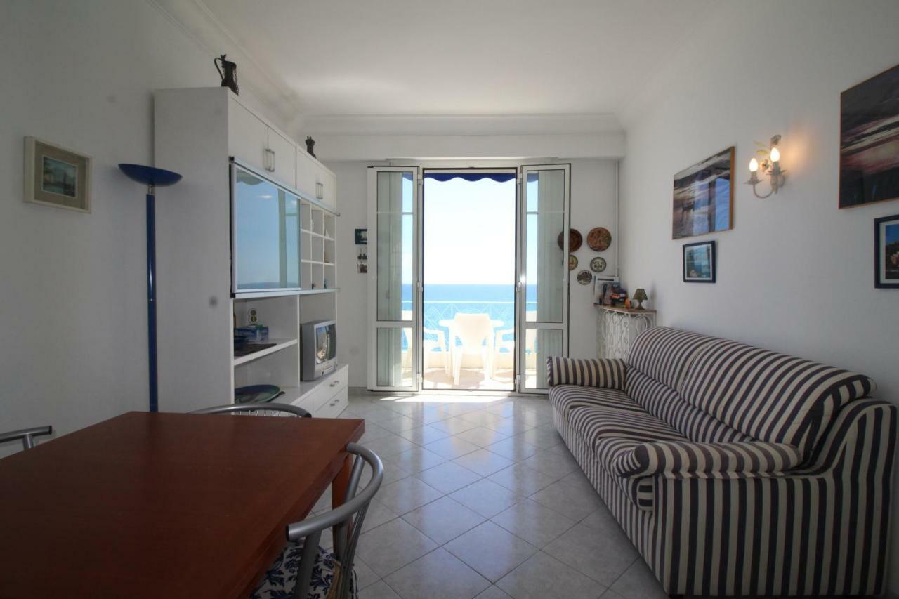 Nice Booking - Electra Vue Mer Balcon Dernier étage Extérieur photo