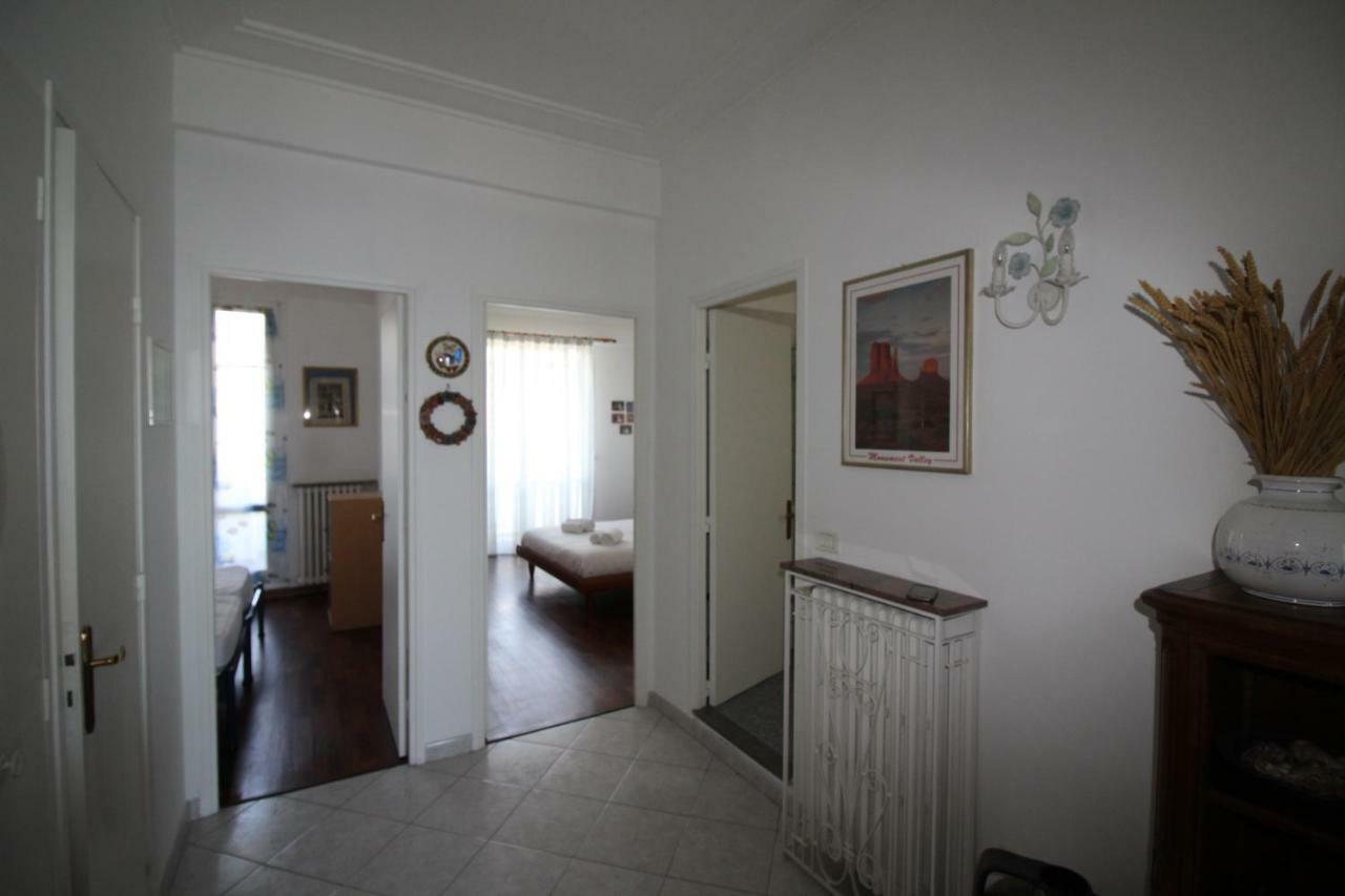 Nice Booking - Electra Vue Mer Balcon Dernier étage Extérieur photo