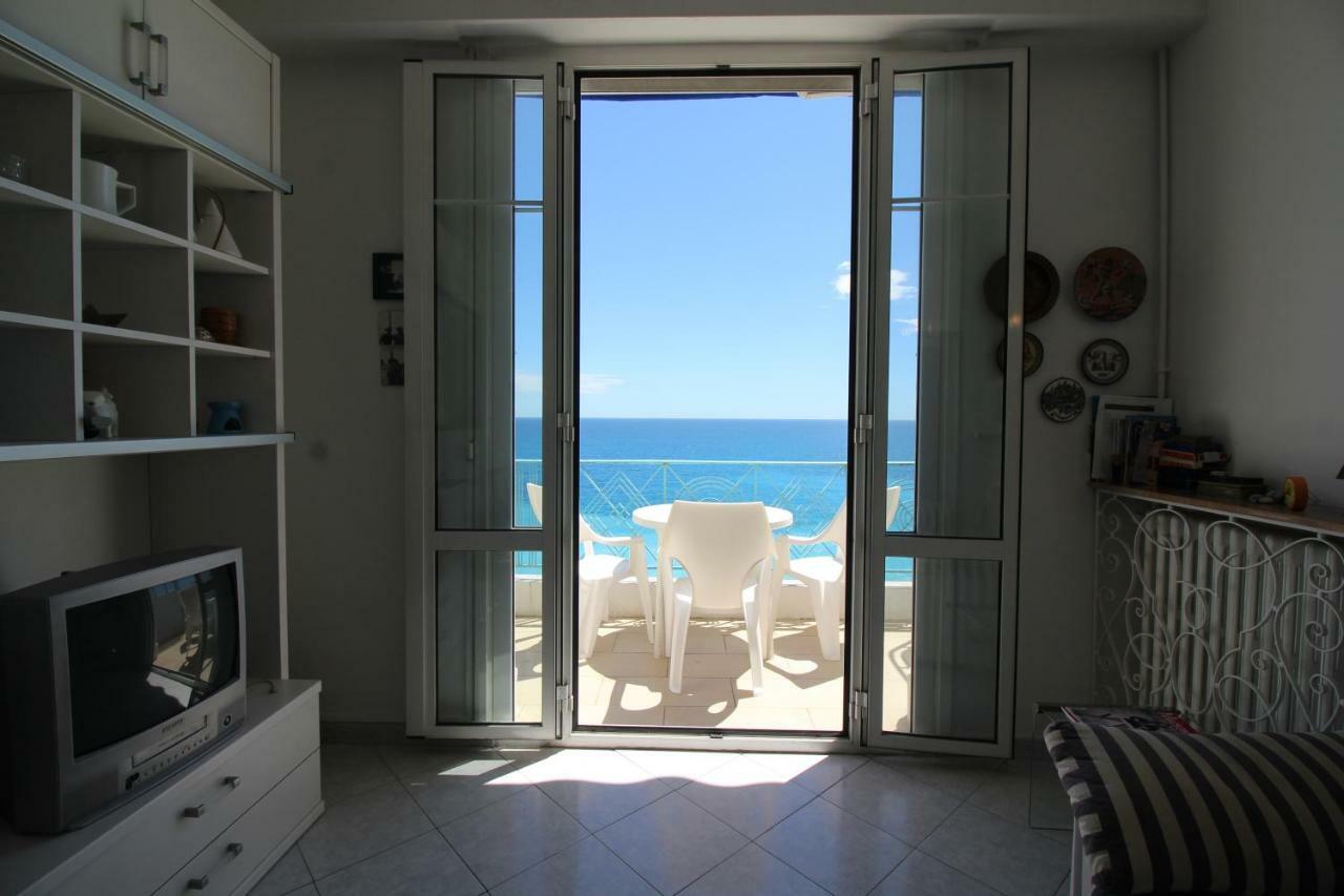 Nice Booking - Electra Vue Mer Balcon Dernier étage Extérieur photo